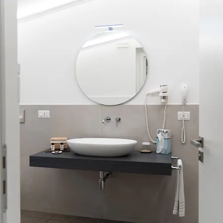 Palazzo Bibbi - To Live Maison d'hôtes