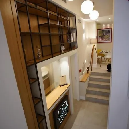 Palazzo Bibbi - To Live 4* Reggio di Calabria