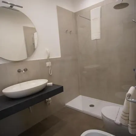 Palazzo Bibbi - To Live Pensionat 4*