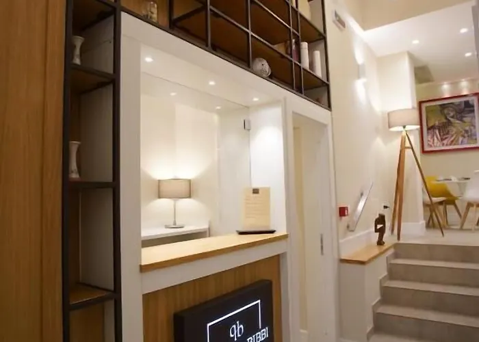 Palazzo Bibbi - To Live